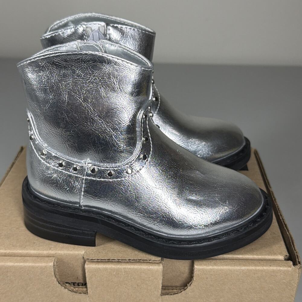 Nordstrom Florence Studded Boots 7M Walker Silver Metallic Cowgirl Western